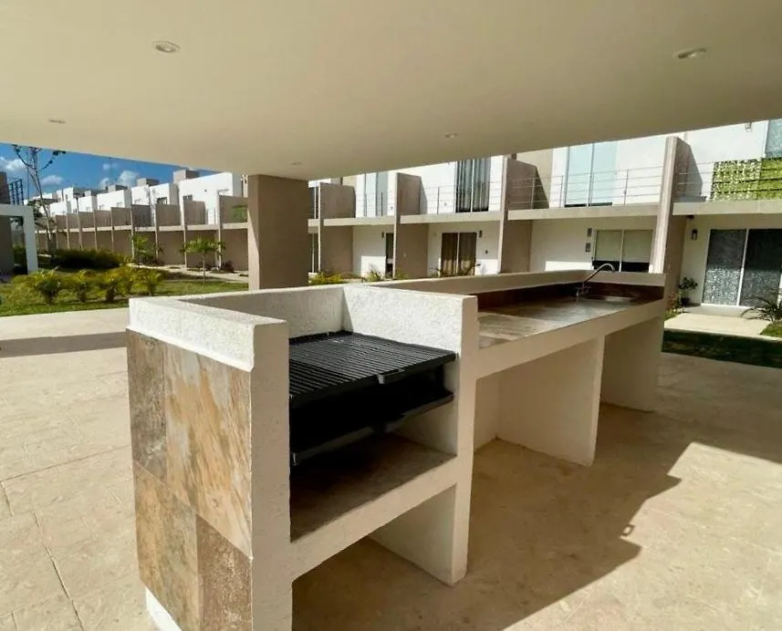 Linda Casa En Playa Del Carmen Villa 0*,  Mexico