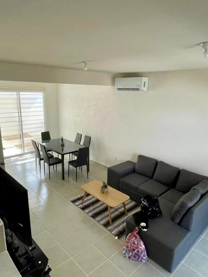 Linda Casa En Playa Del Carmen Villa