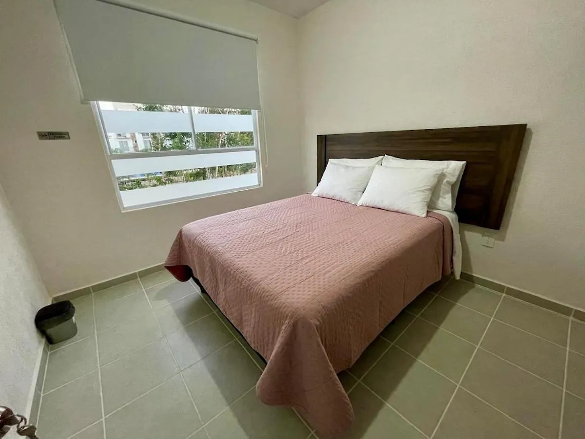 Linda Casa En Playa Del Carmen Villa Mexico