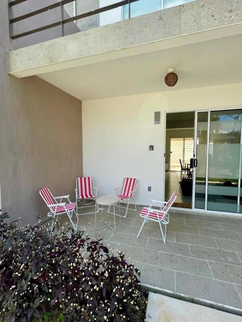 Linda Casa En Playa Del Carmen Villa