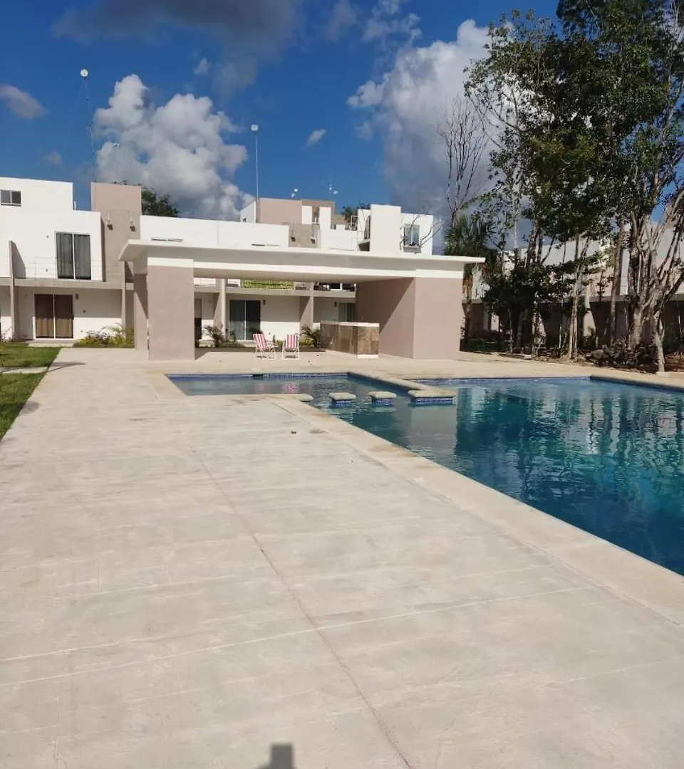 Linda Casa En Playa Del Carmen Villa